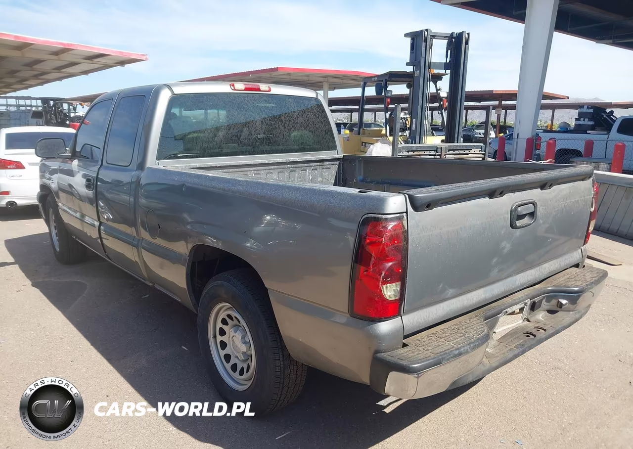 2007 Chevrolet Silverado 1500 Classic Work Truck VIN:1GCEC19XX7Z113253 - 3