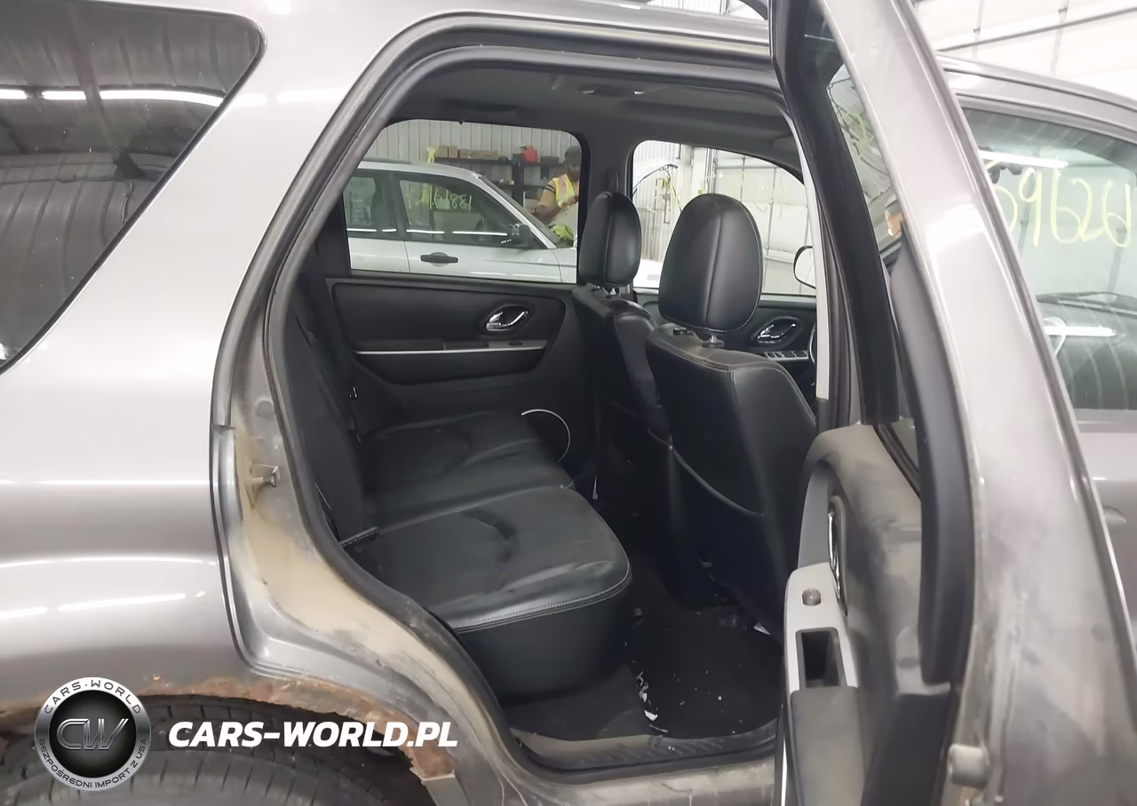 2006 Mercury Mariner Luxury-Premier VIN:4M2YU57186KJ13107 - 8