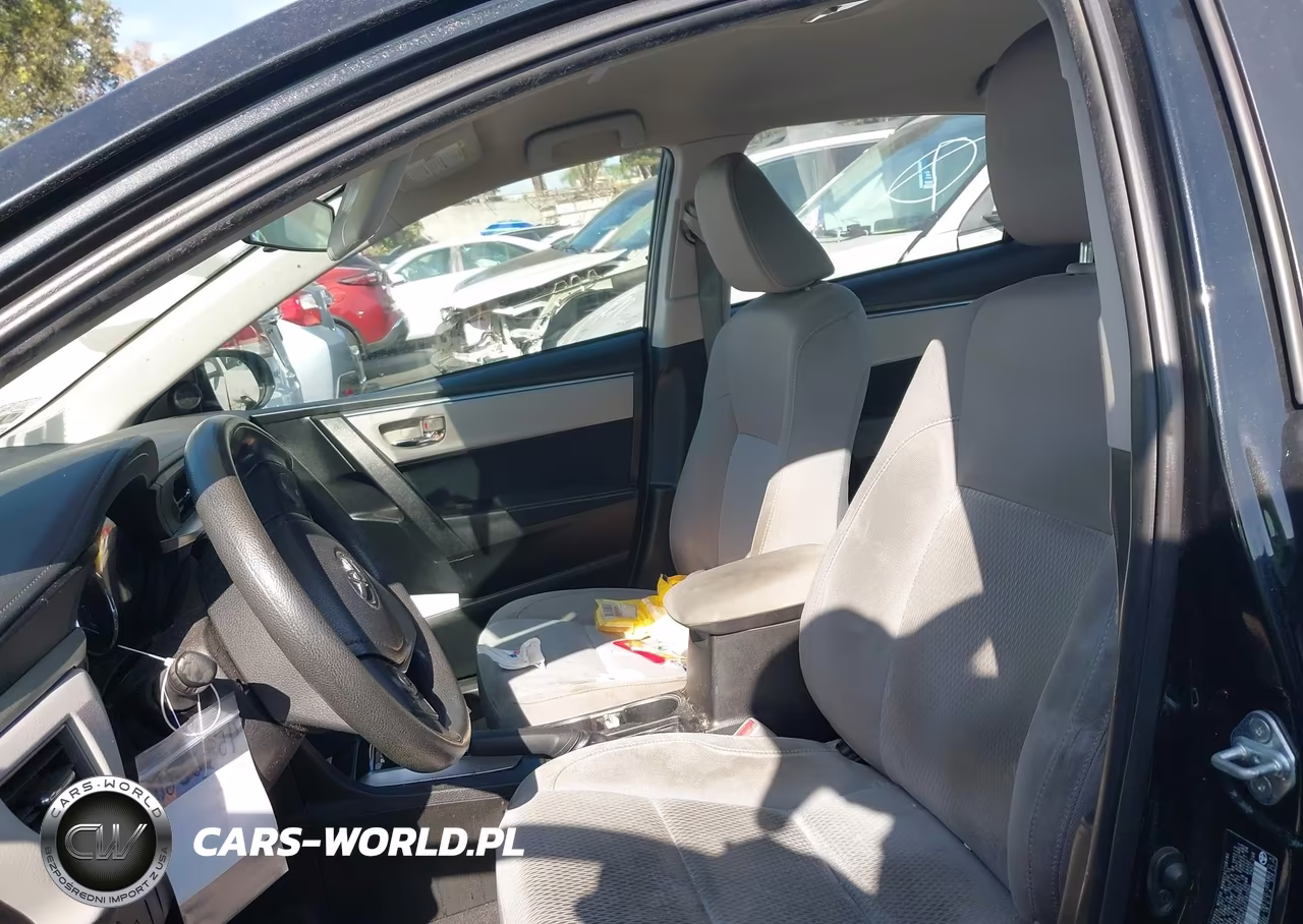 2016 Toyota Corolla Le Plus VIN:5YFBURHEXGP383060 - 19