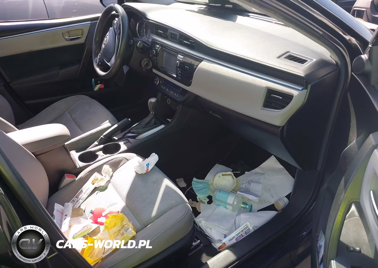 2016 Toyota Corolla Le Plus VIN:5YFBURHEXGP383060 - 5