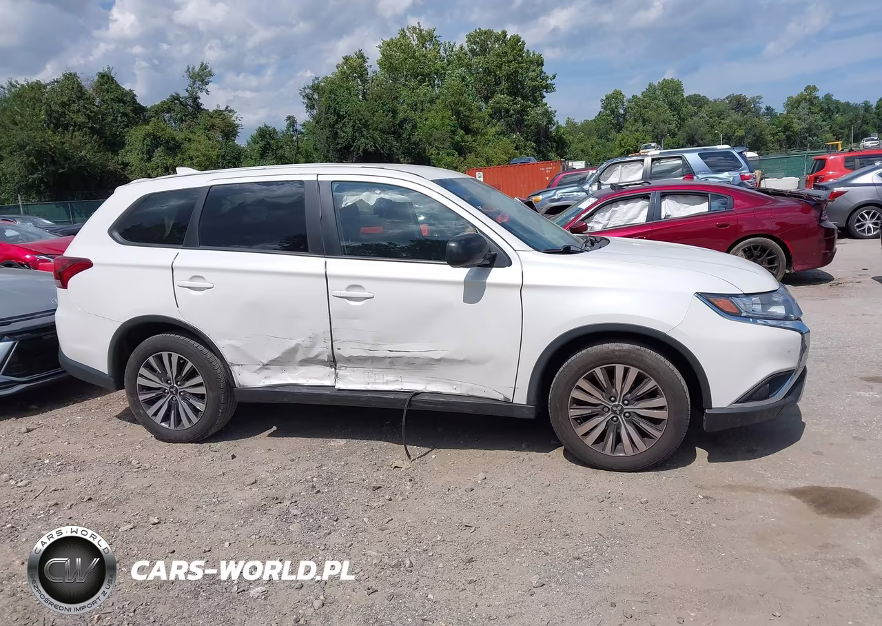 2020 Mitsubishi Outlander Es 2.4 S-Awc-Le 2.4 S-Awc-Se 2.4 S-Awc-Sel 2.4 S-Awc-Sp 2.4 S-Awc VIN:JA4AZ3A31LZ045964 - 13