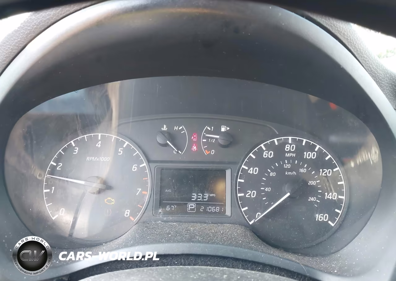 2015 Nissan Sentra S VIN:3N1AB7AP8FY215985 - 7