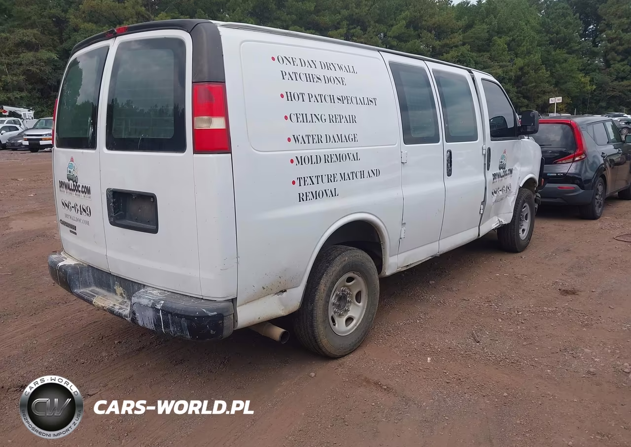 2013 Chevrolet Express 2500 Work Van VIN:1GCWGFCA1D1154486 - 4