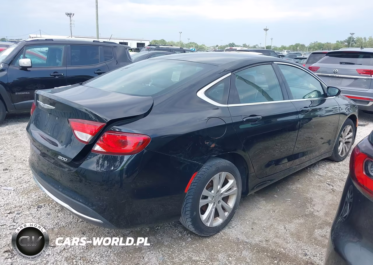 2016 Chrysler 200 Limited VIN:1C3CCCAB4GN128068 - 4