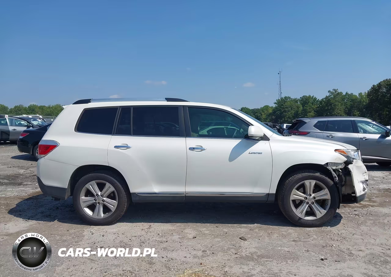 2013 Toyota Highlander Limited V6 VIN:5TDYK3EH0DS105556 - 13