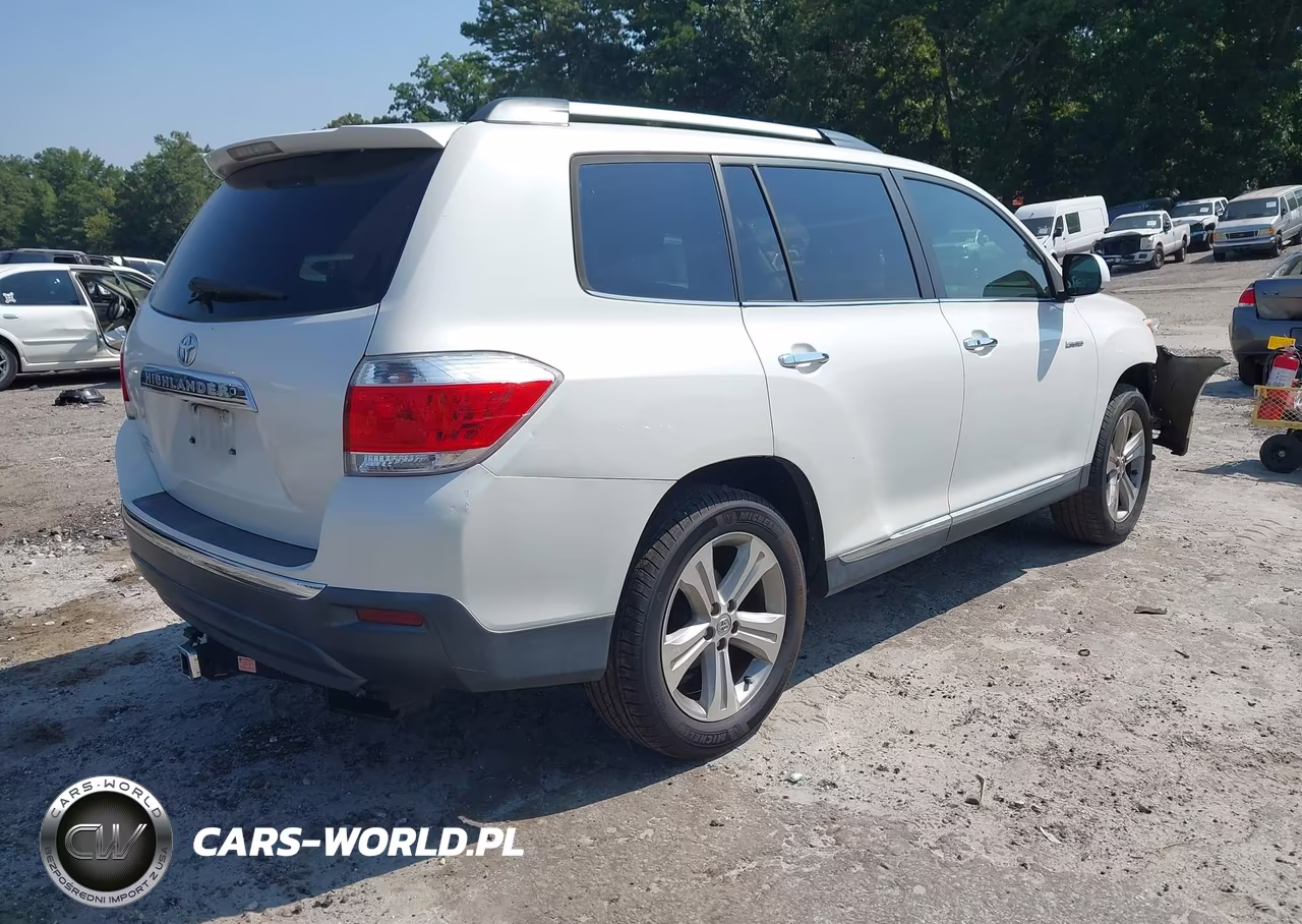 2013 Toyota Highlander Limited V6 VIN:5TDYK3EH0DS105556 - 4