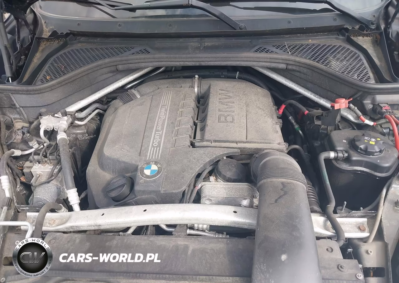 2015 BMW X5 xDrive35I VIN:5UXKR0C5XF0K57194 - 10