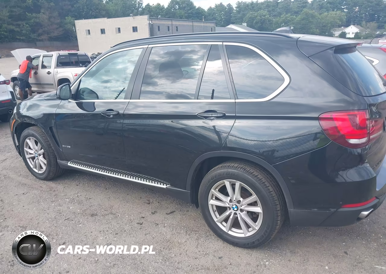 2015 BMW X5 xDrive35I VIN:5UXKR0C5XF0K57194 - 14
