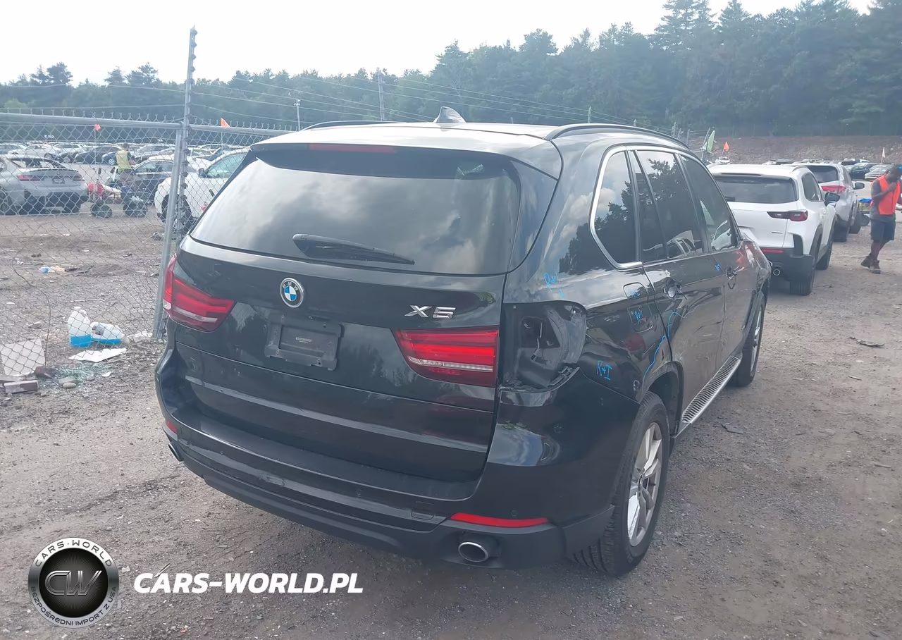 2015 BMW X5 xDrive35I VIN:5UXKR0C5XF0K57194 - 4