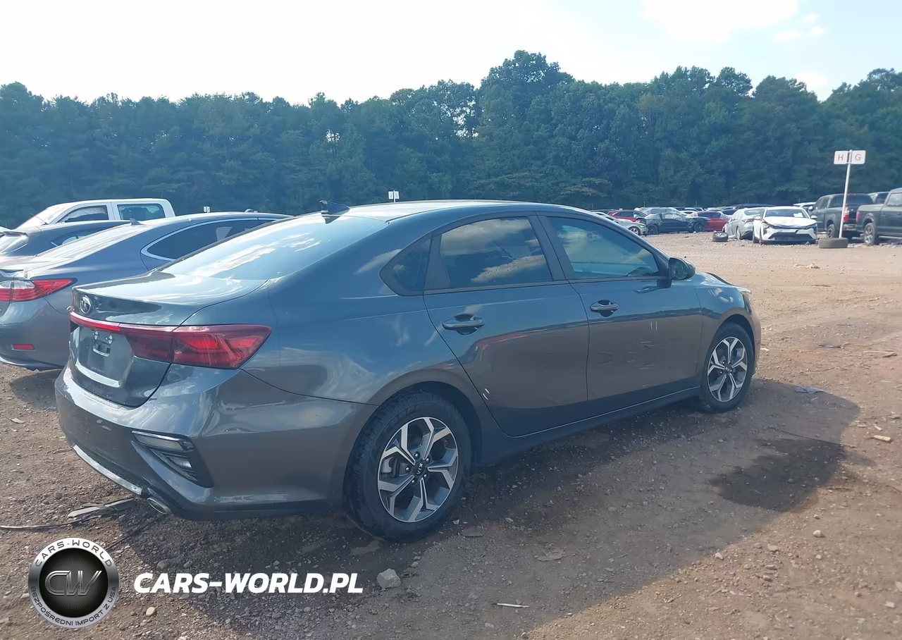 2021 Kia Forte Lxs VIN:3KPF24ADXME363531 - 4