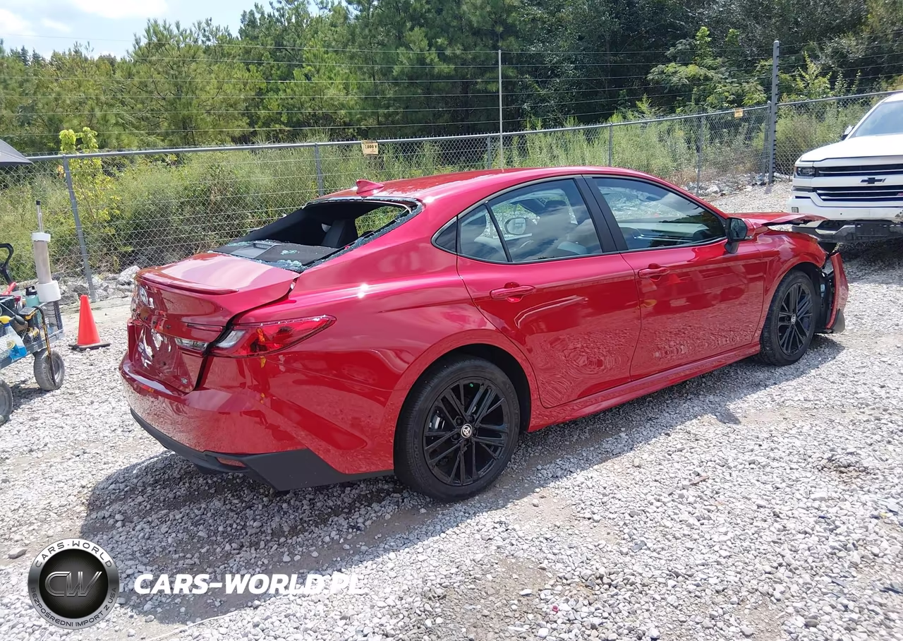 2026 Toyota Camry Se VIN:4T1DAACK2TU315554 - 4