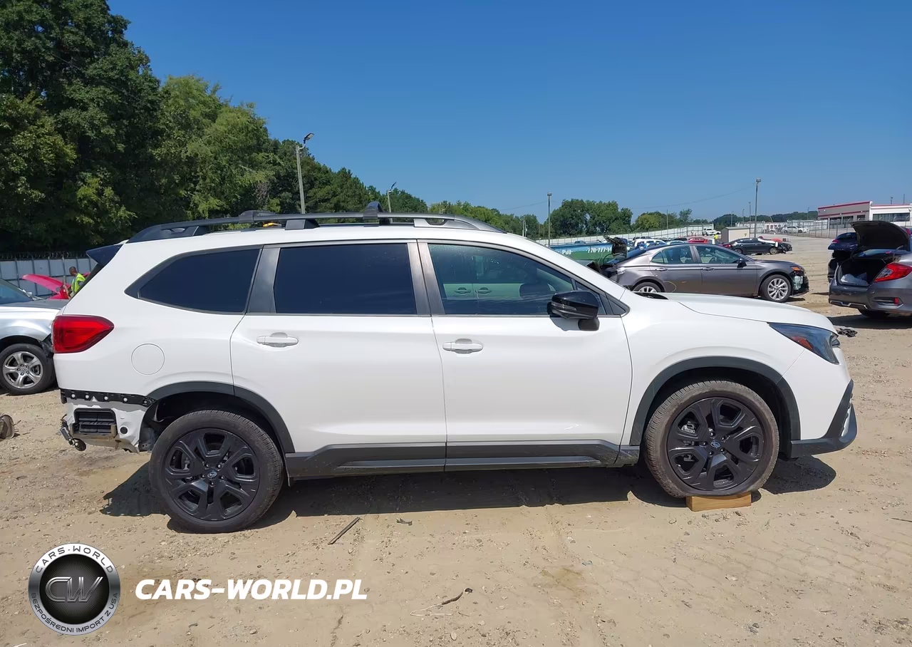 2023 Subaru Ascent Onyx Edition Limited 7-Passenger VIN:4S4WMAKD4P3419039 - 14