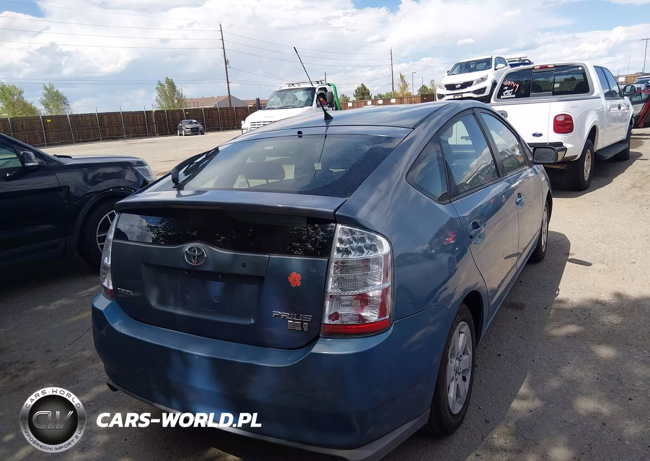 2008 Toyota Prius VIN:JTDKB20UX87728686 - 4