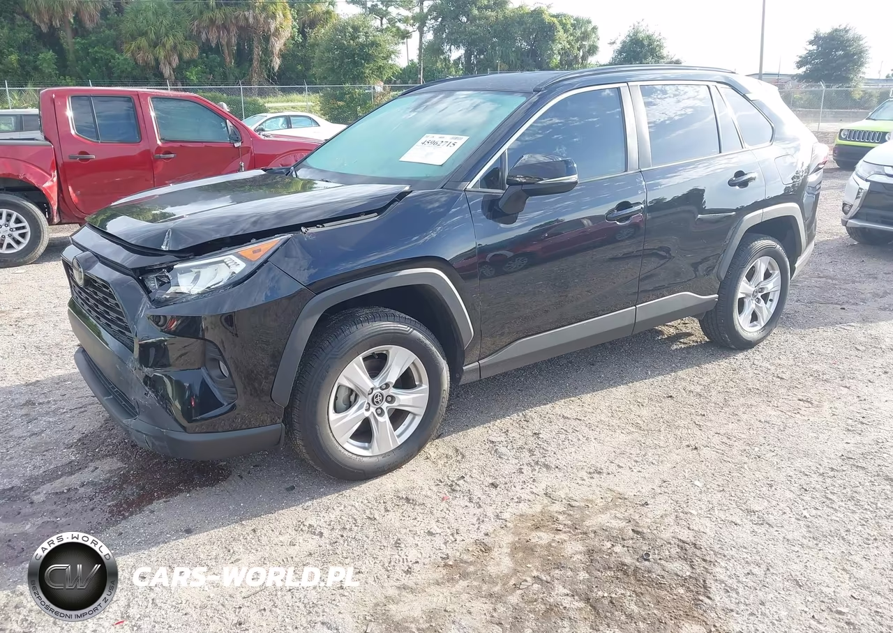 2021 Toyota Rav4 Xle VIN:2T3W1RFV8MW145772 - 2
