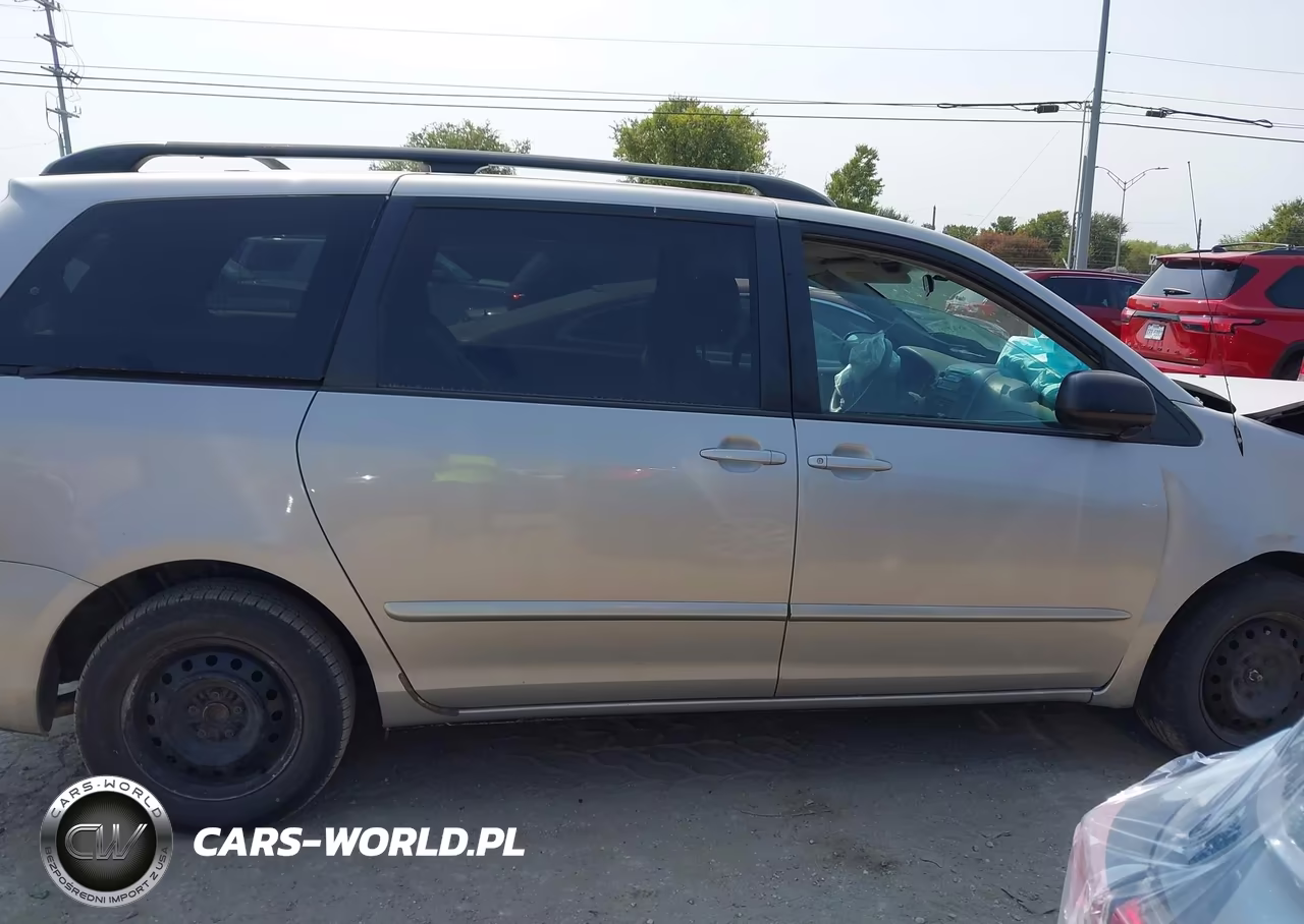2009 Toyota Sienna Le VIN:5TDZK23C09S235334 - 14