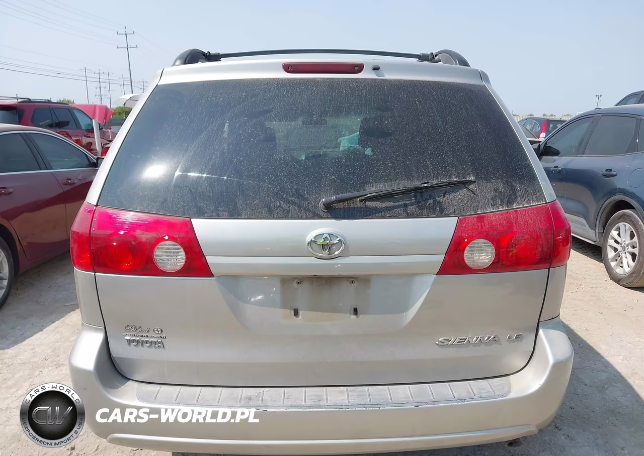 2009 Toyota Sienna Le VIN:5TDZK23C09S235334 - 17