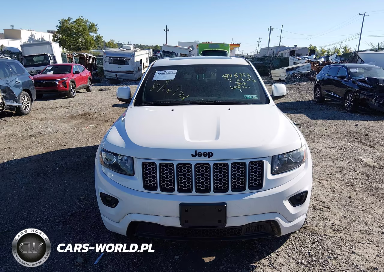 2015 Jeep Grand Cherokee Altitude VIN:1C4RJFAG8FC698061 - 12