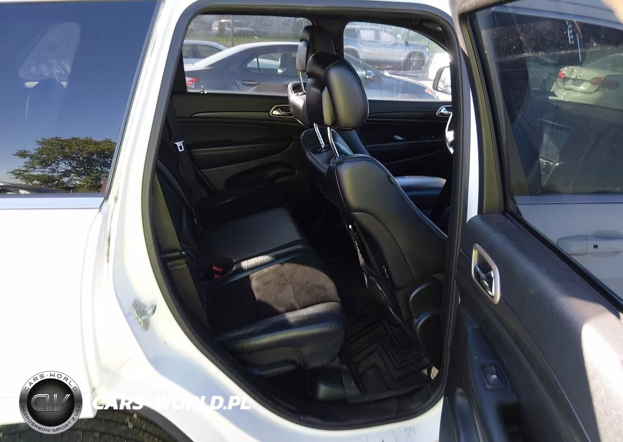 2015 Jeep Grand Cherokee Altitude VIN:1C4RJFAG8FC698061 - 8