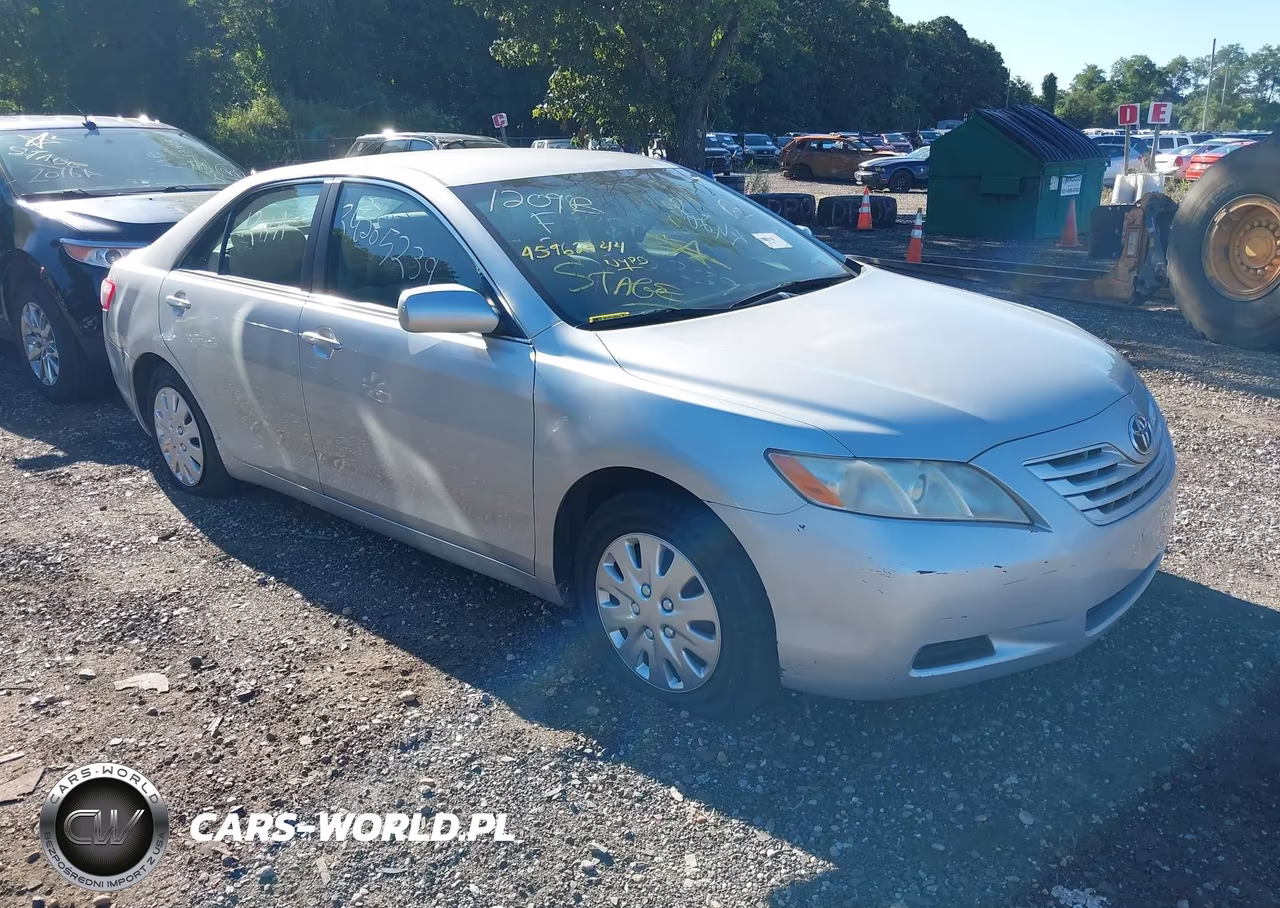 2007 Toyota Camry Le – zdjęcie 1 z 10