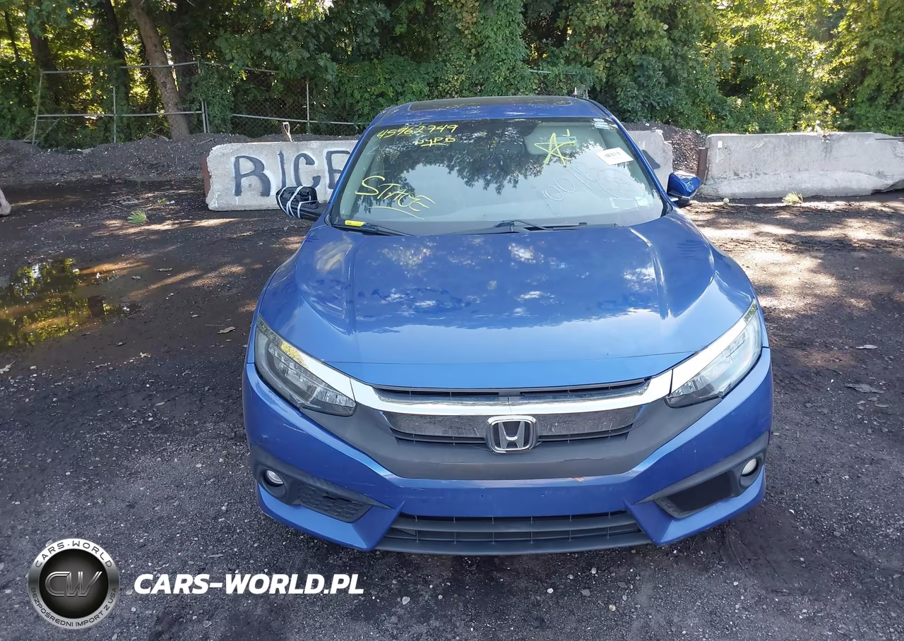 2016 Honda Civic Touring VIN:2HGFC1F95GH656375 - 11