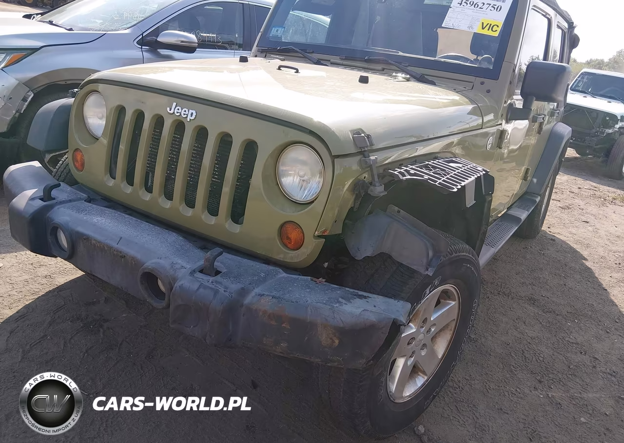 2013 Jeep Wrangler Unlimited Sport VIN:1C4BJWDGXDL634145 - 6