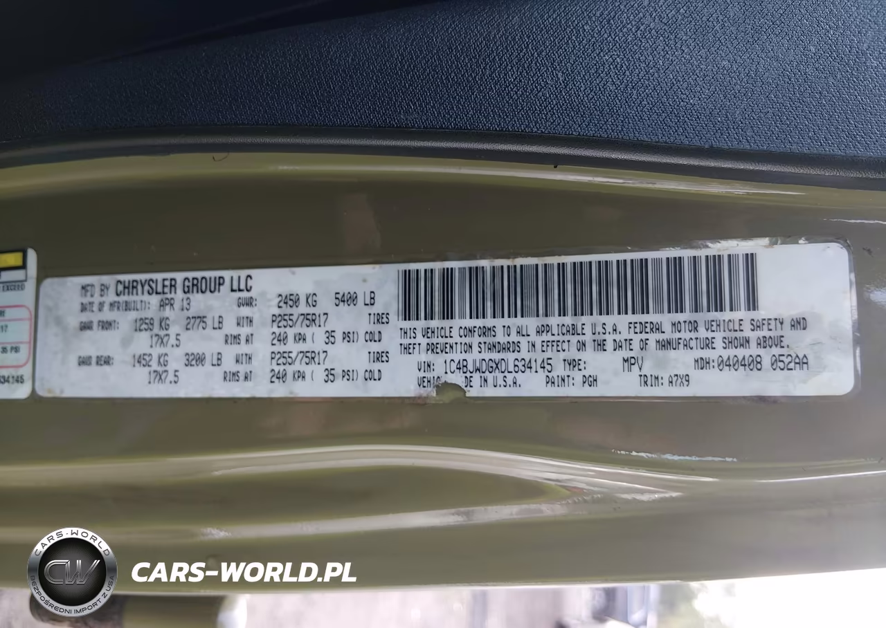 2013 Jeep Wrangler Unlimited Sport VIN:1C4BJWDGXDL634145 - 9