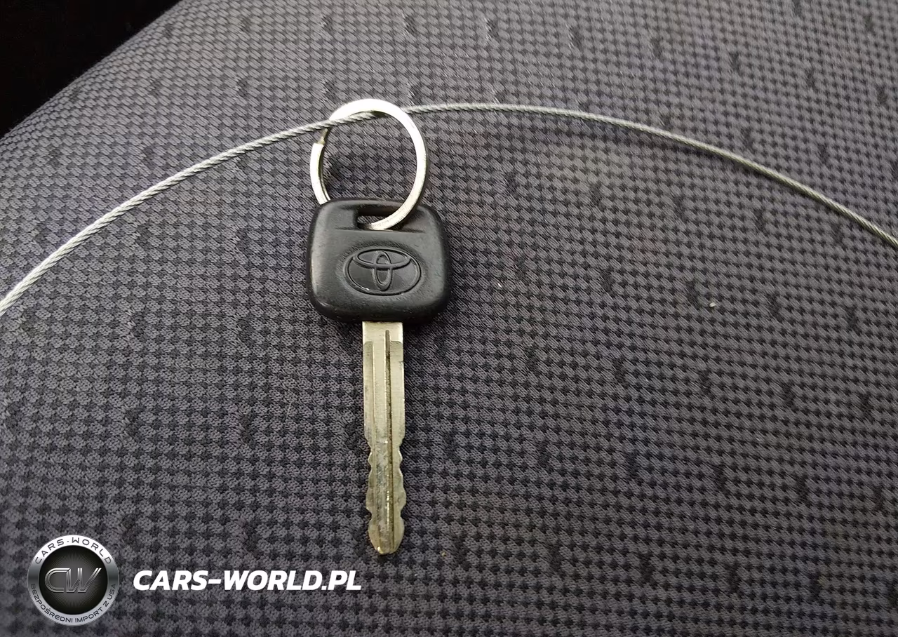 2009 Toyota Yaris VIN:JTDKT903X95241126 - 11