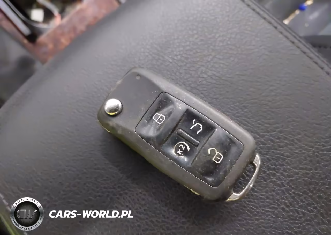 2012 Volkswagen Passat 2.0L Tdi Sel Premium VIN:1VWCN7A39CC059872 - 11