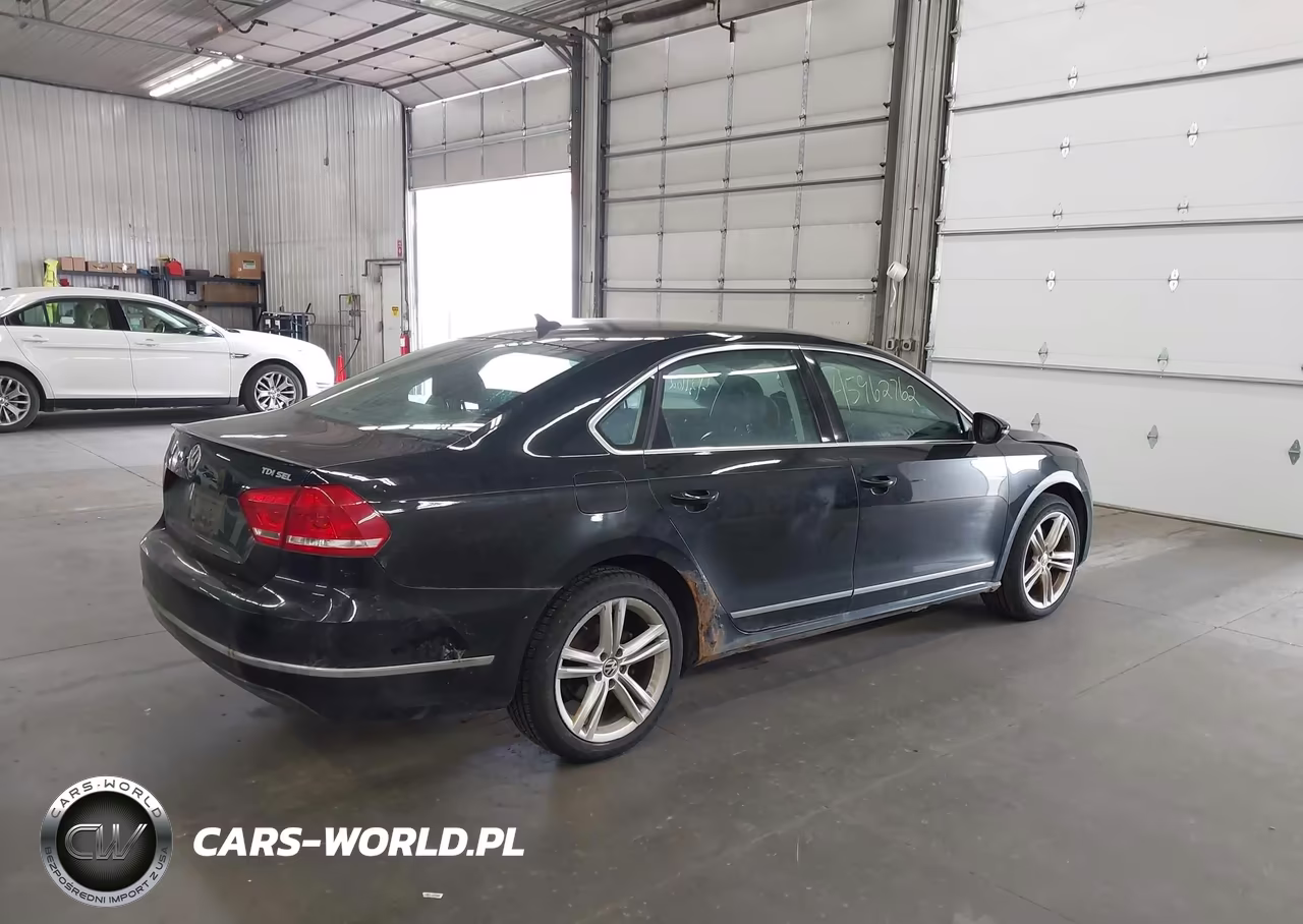 2012 Volkswagen Passat 2.0L Tdi Sel Premium VIN:1VWCN7A39CC059872 - 4