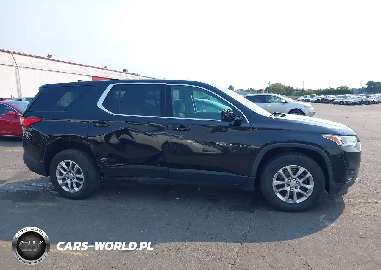 2018 Chevrolet Traverse Ls VIN:1GNERFKW4JJ104610 - 13