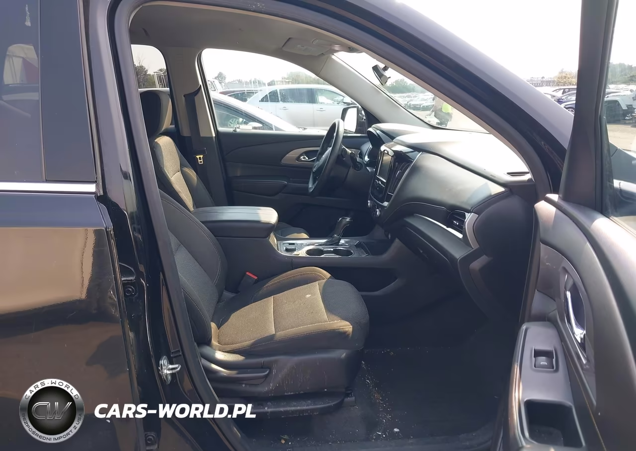 2018 Chevrolet Traverse Ls VIN:1GNERFKW4JJ104610 - 5