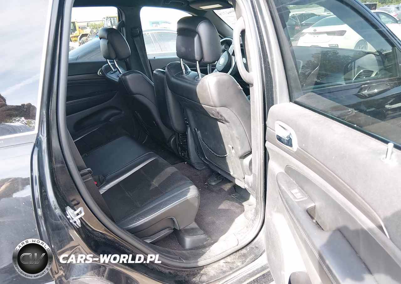 2018 Jeep Grand Cherokee Altitude 4X4 VIN:1C4RJFAG6JC223114 - 8