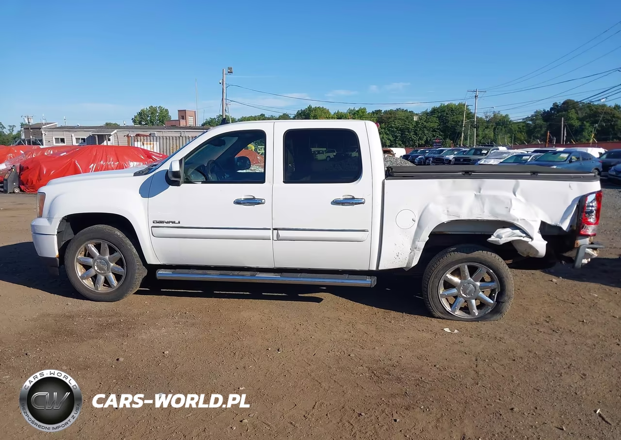 2011 GMC Sierra 1500 Denali VIN:3GTP2XE29BG148027 - 14