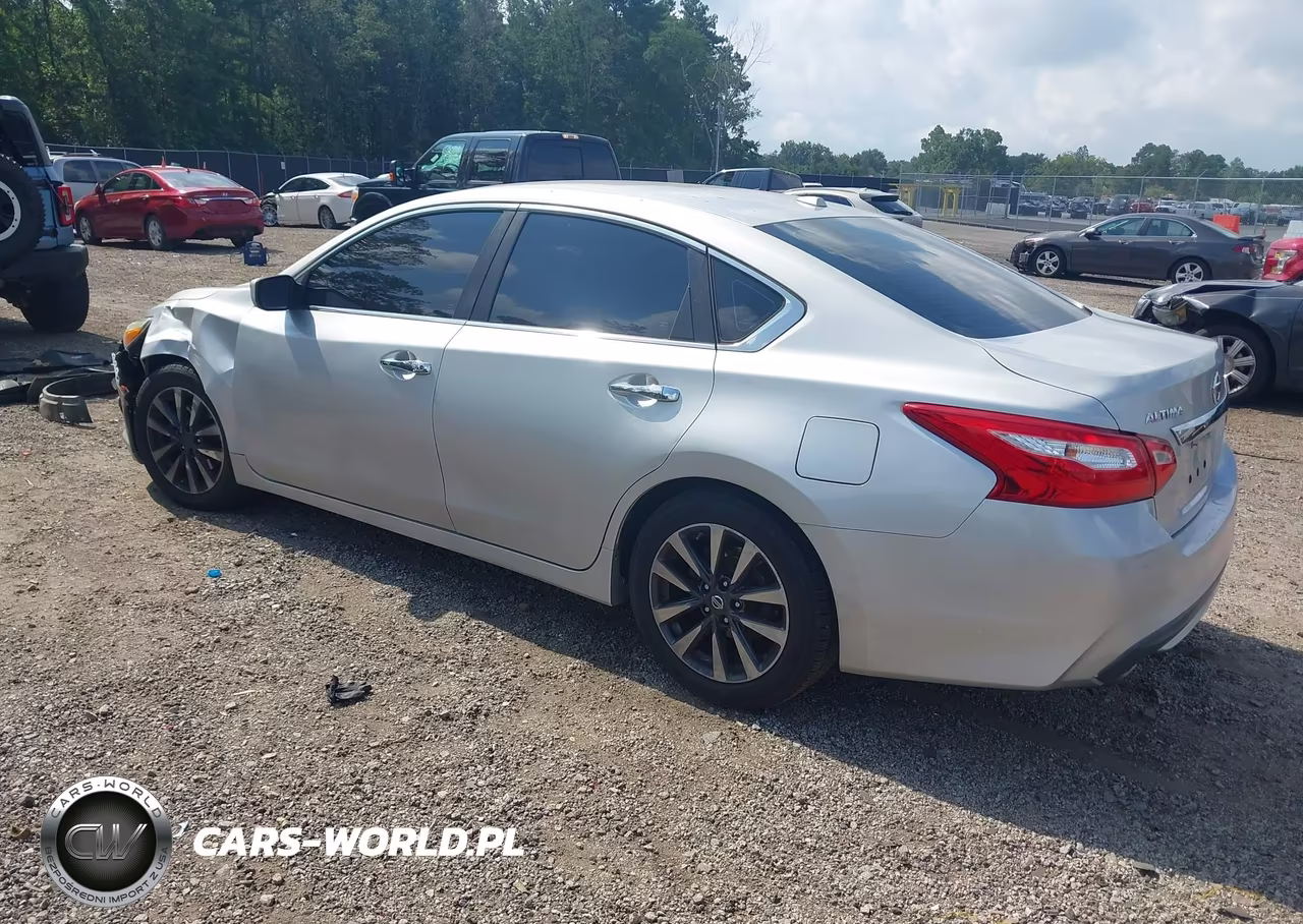 2017 Nissan Altima 2.5 Sv VIN:1N4AL3AP0HC183621 - 3