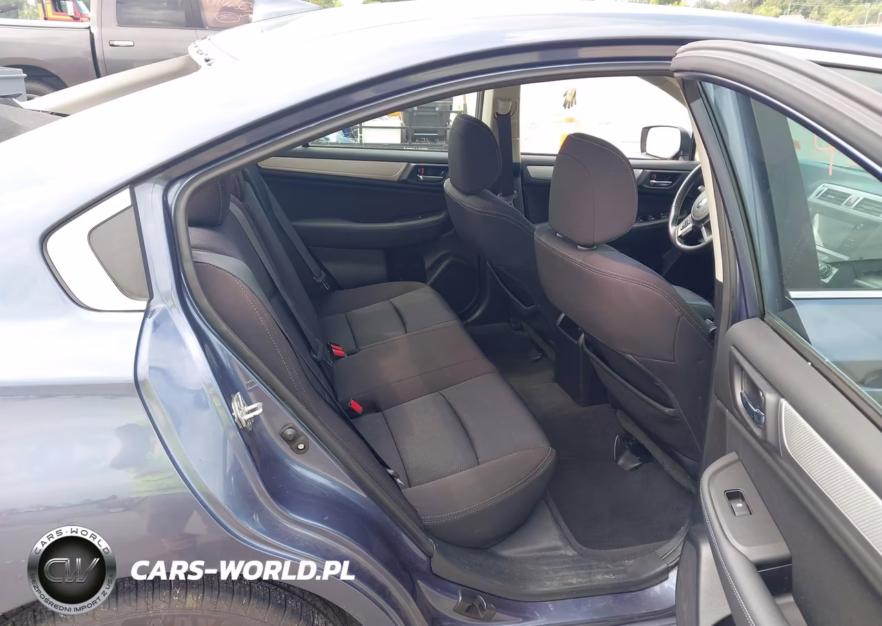 2017 Subaru Legacy 2.5I Premium VIN:4S3BNAC6XH3013901 - 8