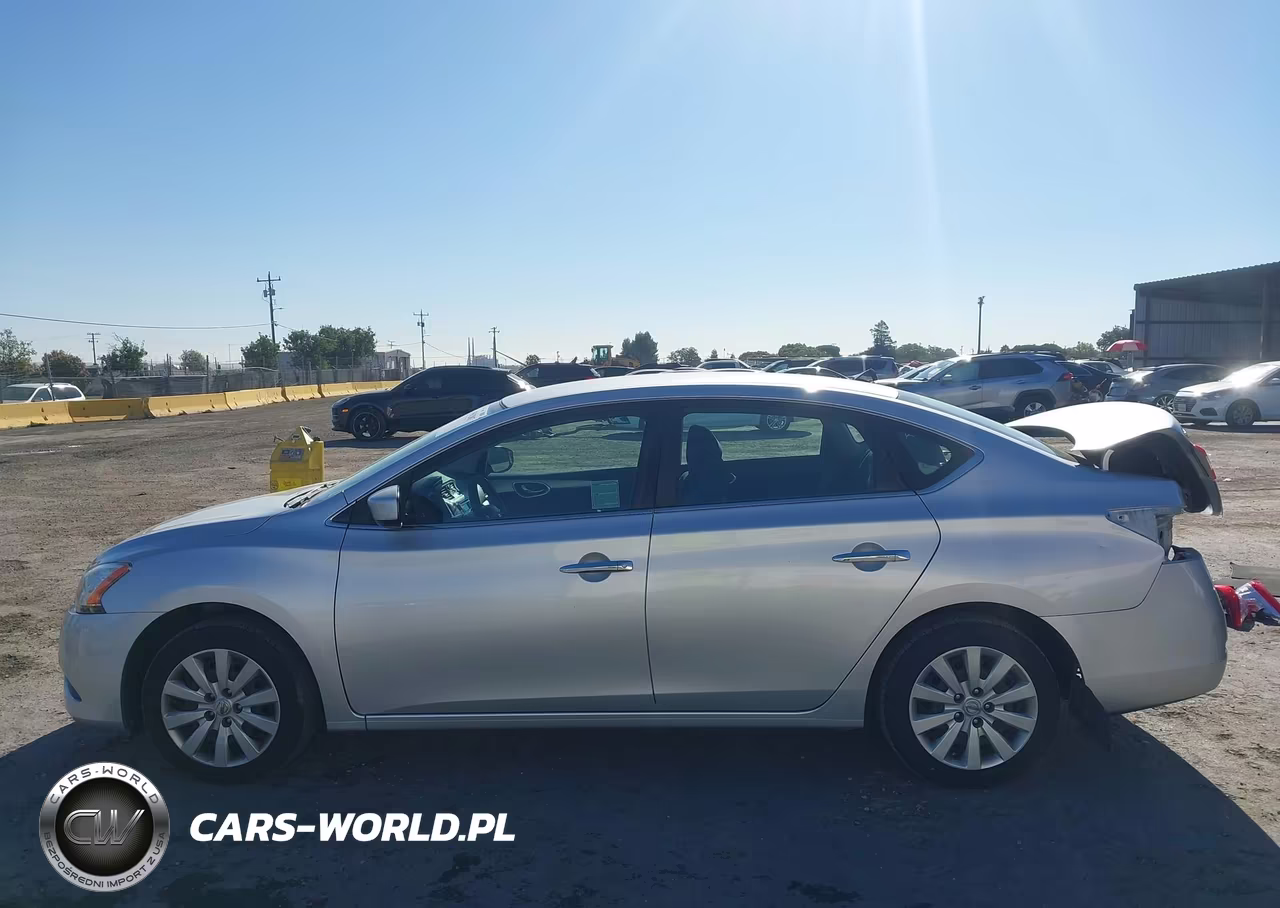 2015 Nissan Sentra S VIN:3N1AB7AP4FY381629 - 15