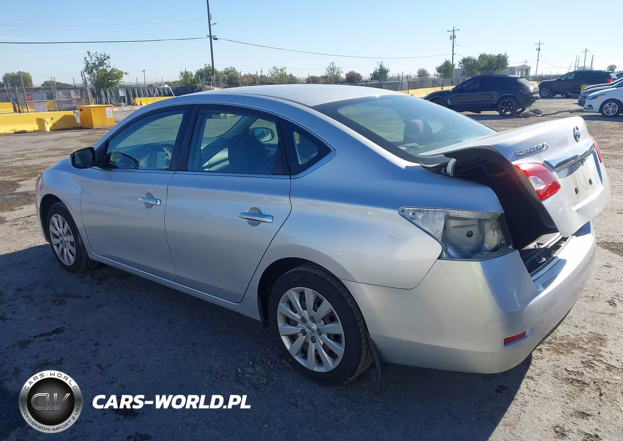 2015 Nissan Sentra S VIN:3N1AB7AP4FY381629 - 3