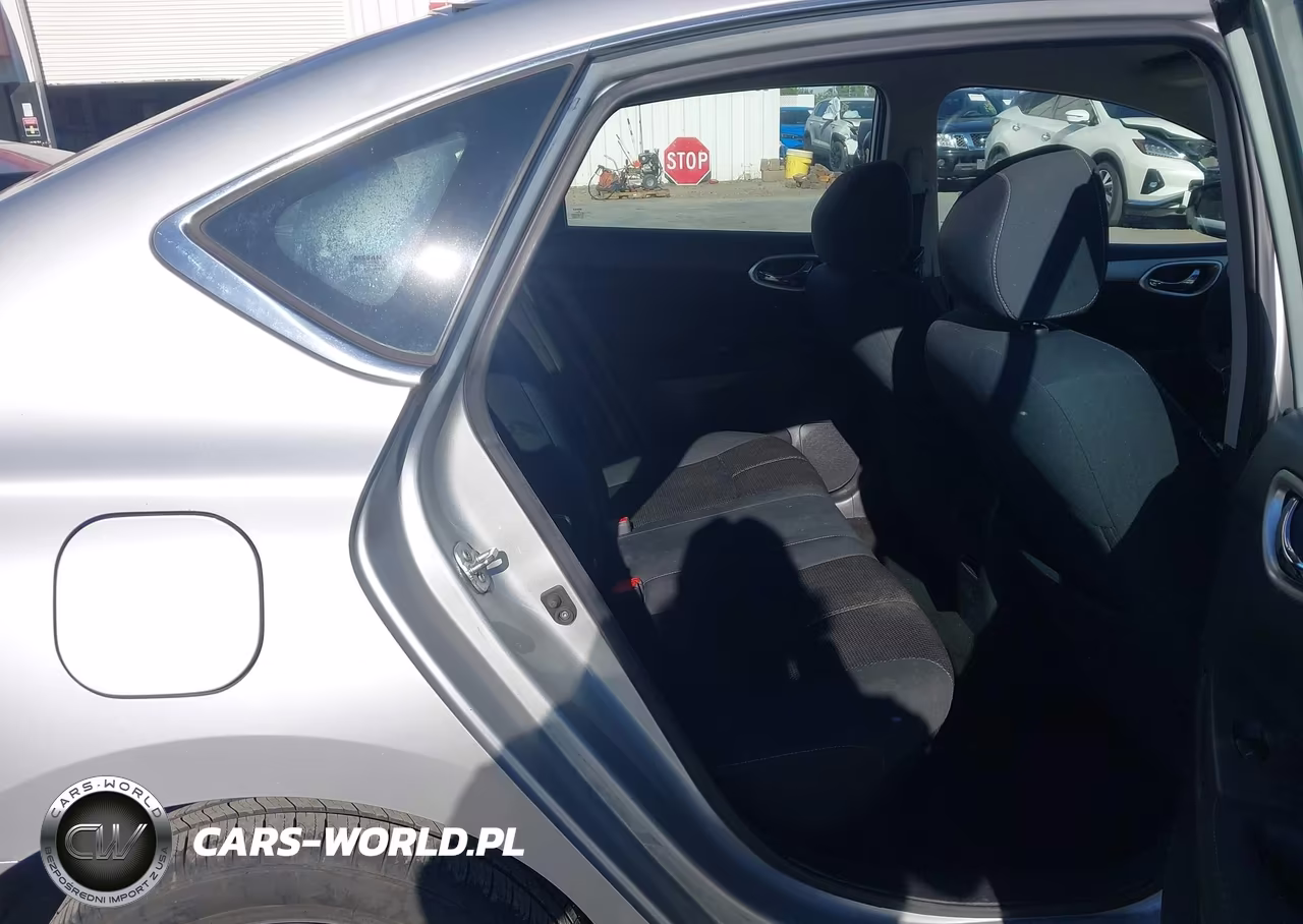 2015 Nissan Sentra S VIN:3N1AB7AP4FY381629 - 8