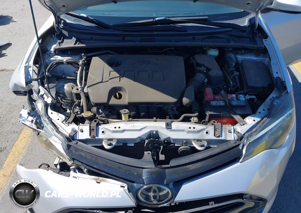 2017 Toyota Corolla Le VIN:2T1BURHE7HC778492 - 10
