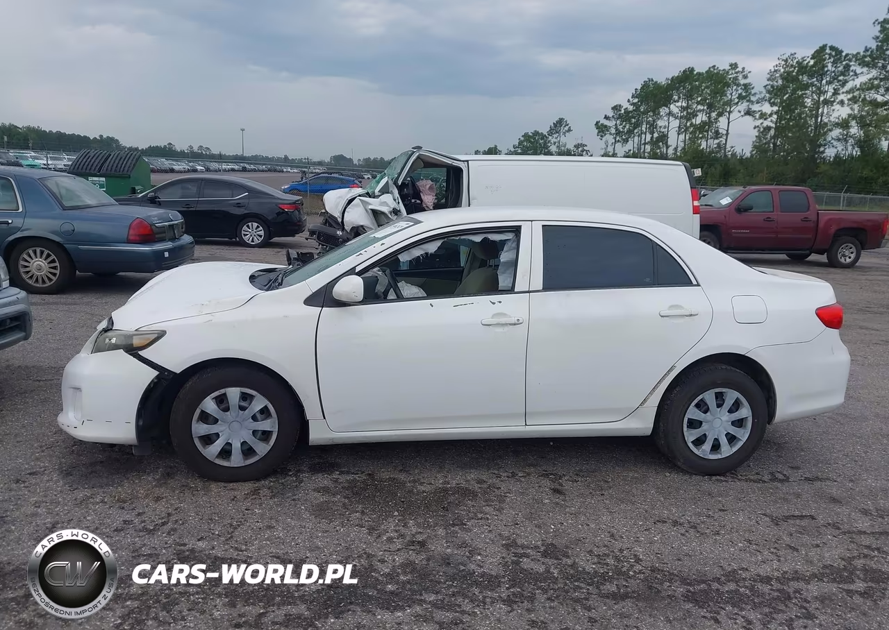 2013 Toyota Corolla L VIN:5YFBU4EE4DP195444 - 13
