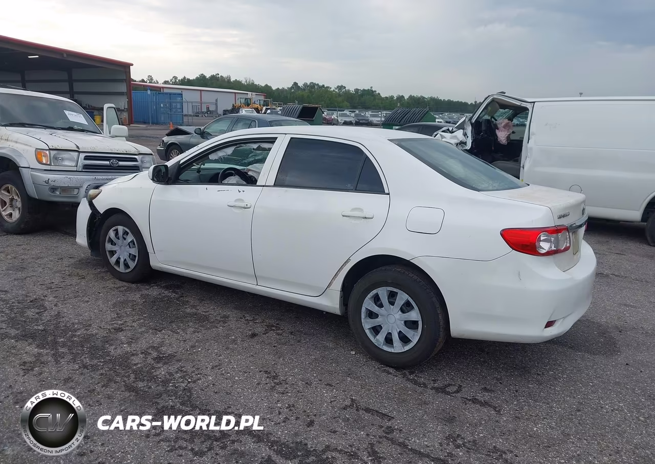 2013 Toyota Corolla L VIN:5YFBU4EE4DP195444 - 3
