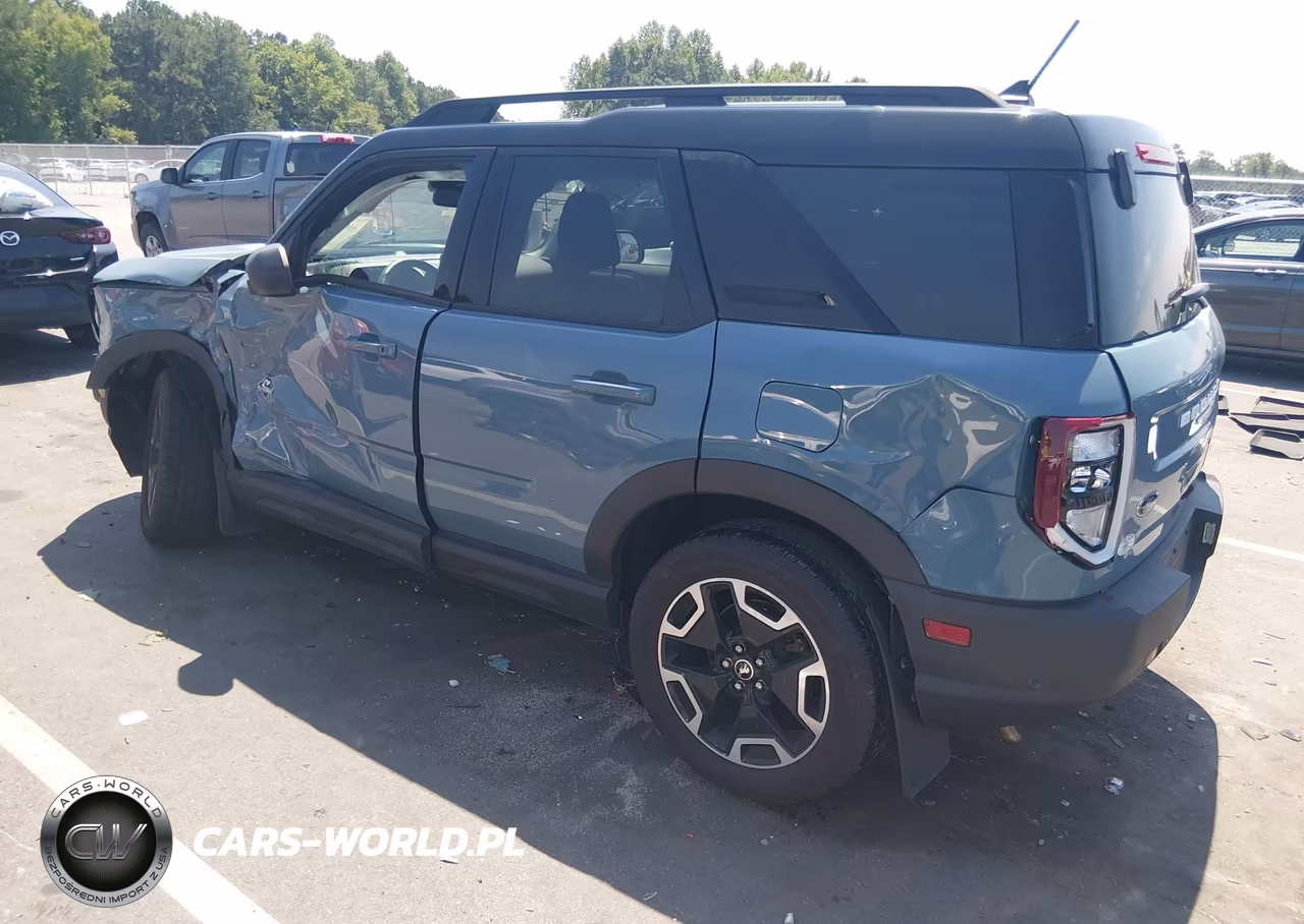 2021 Ford Bronco Sport Outer Banks VIN:3FMCR9C60MRA91702 - 3