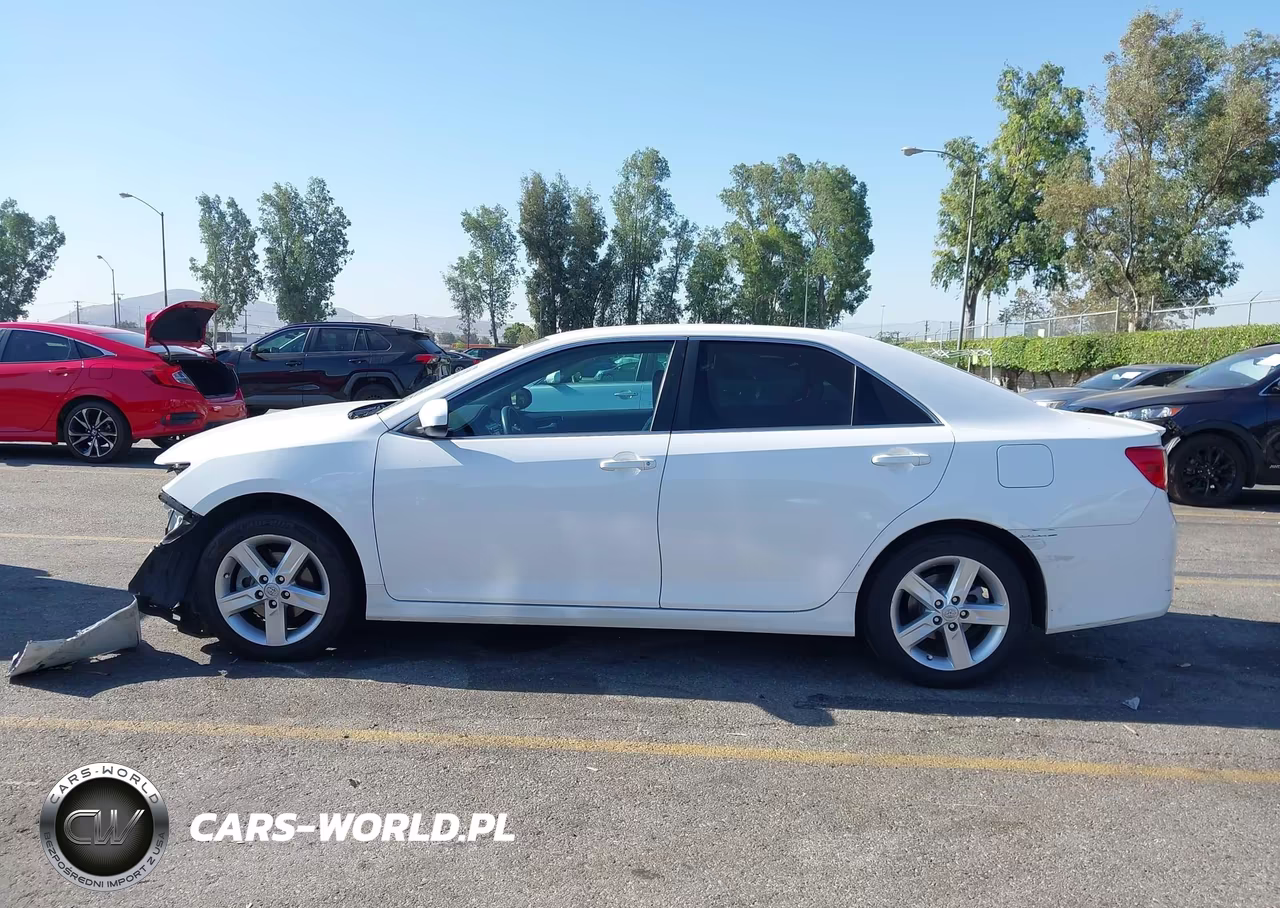2013 Toyota Camry Se VIN:4T1BF1FK8DU243314 - 14