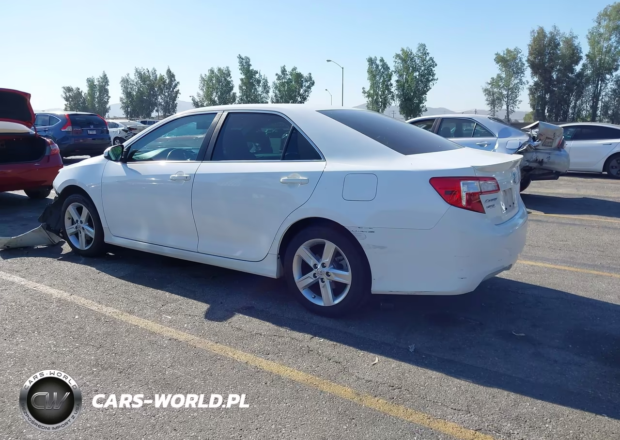 2013 Toyota Camry Se VIN:4T1BF1FK8DU243314 - 3