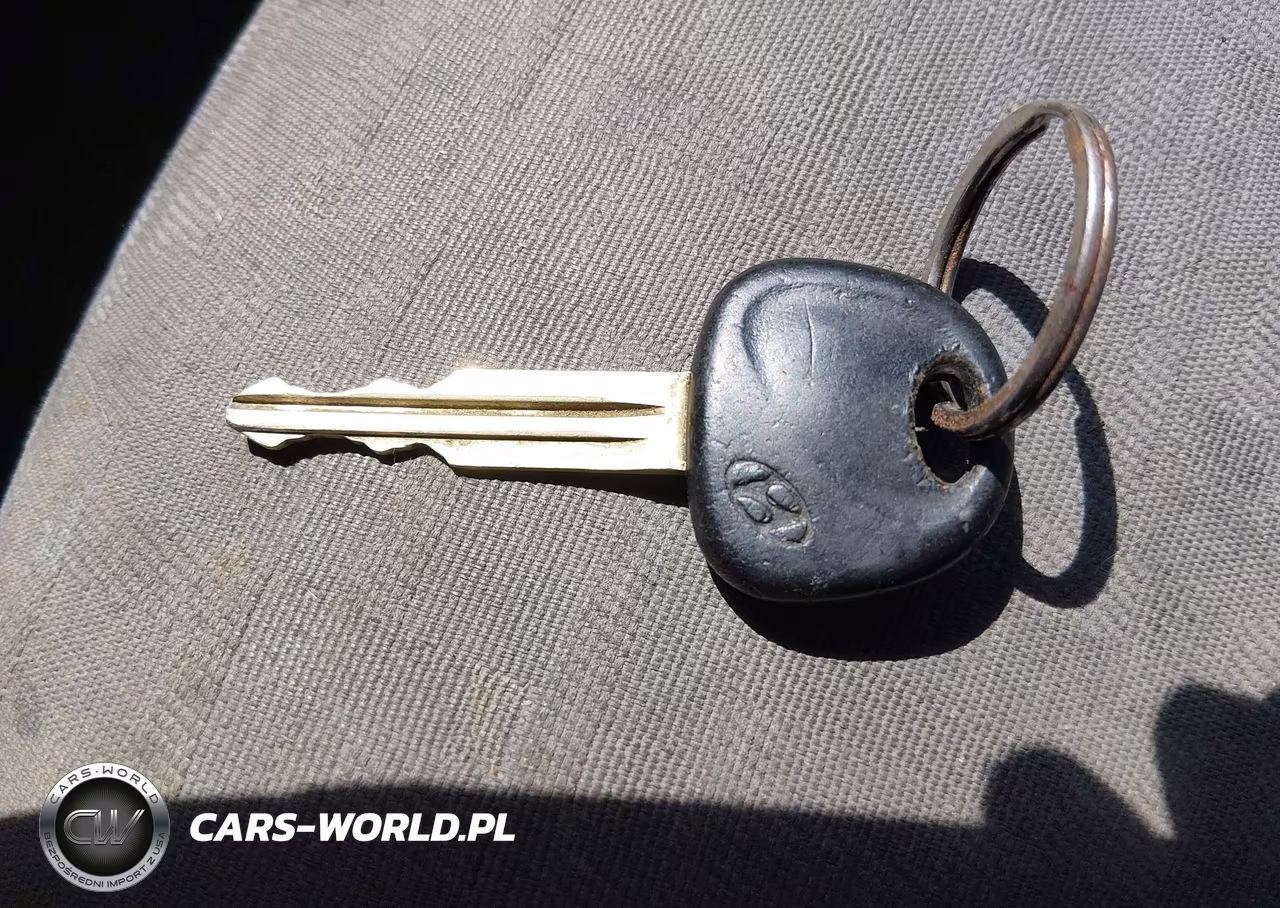 2003 Hyundai Accent Gl VIN:KMHCG45C83U498511 - 11