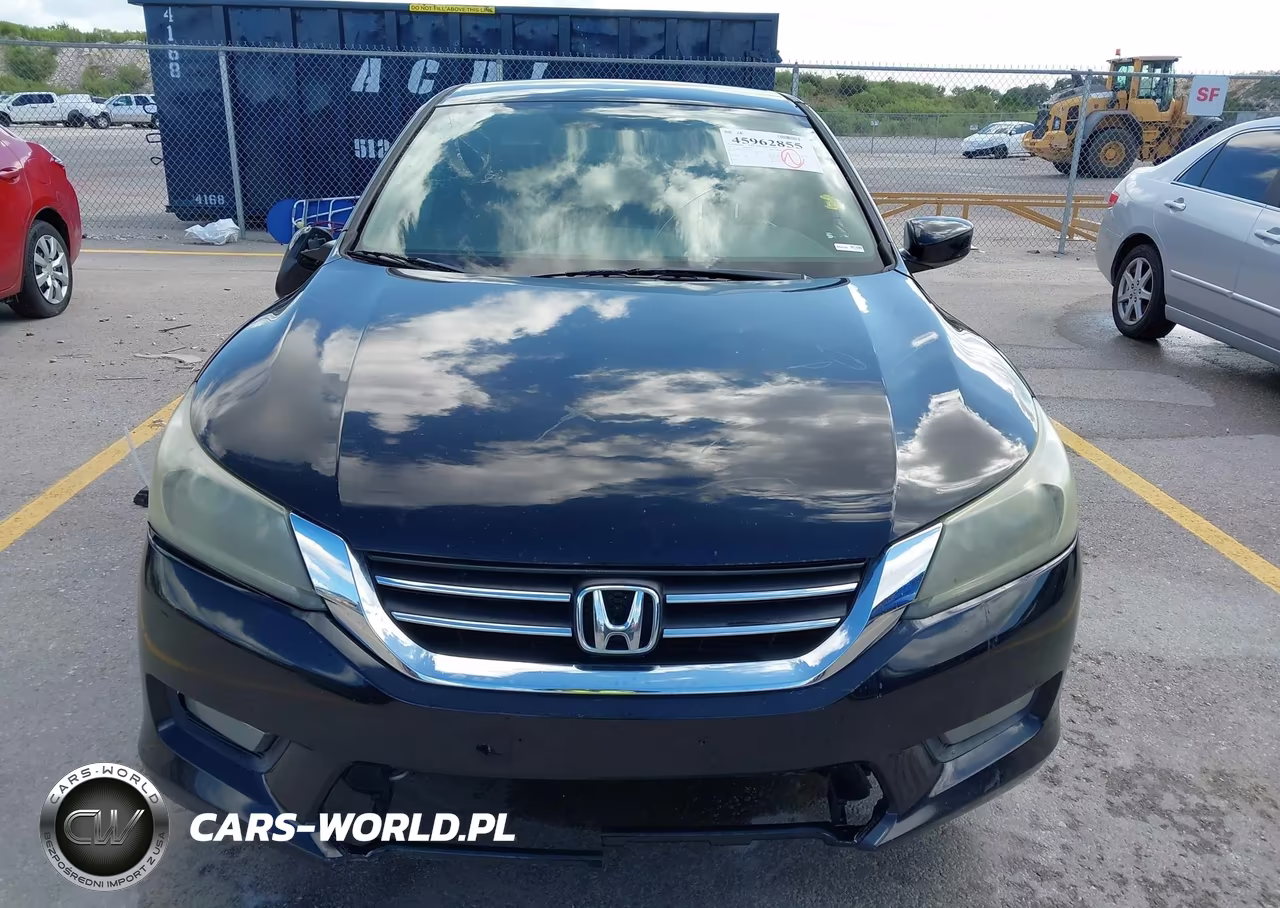 2015 Honda Accord Sport VIN:1HGCR2F52FA259711 - 12