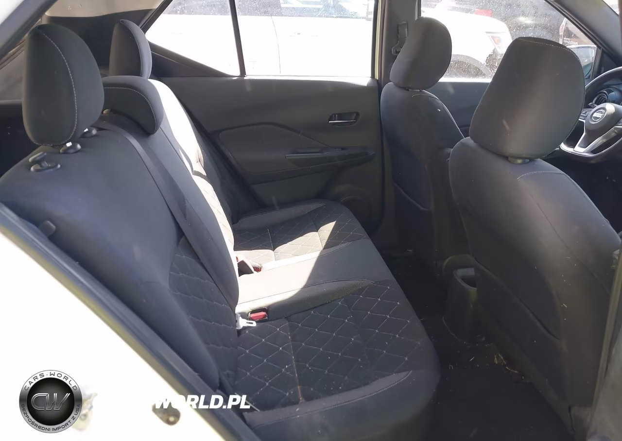 2019 Nissan Kicks Sv VIN:3N1CP5CU8KL540449 - 8