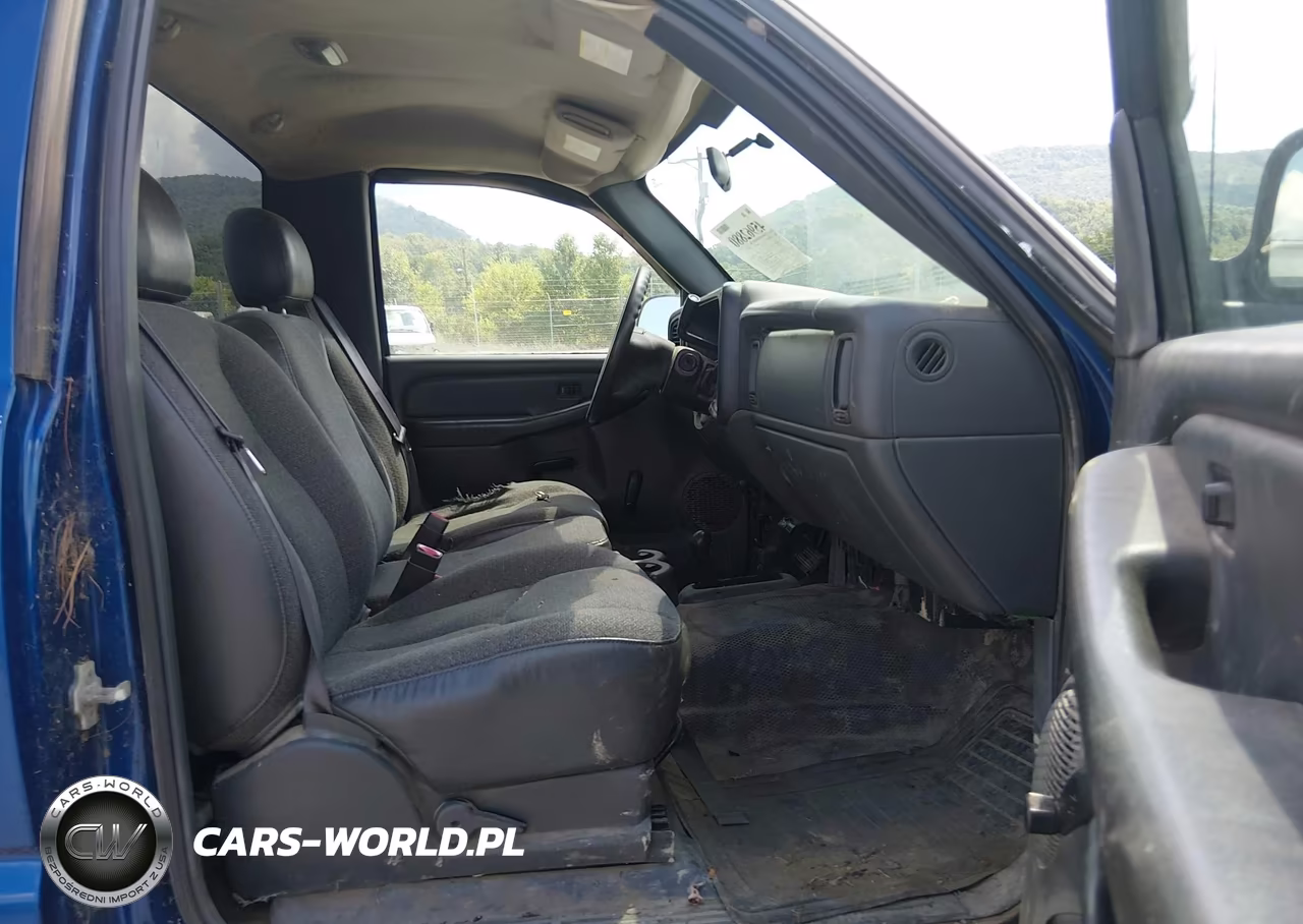 2004 Chevrolet Silverado 2500Hd Work Truck VIN:1GCHK24U94E284811 - 5
