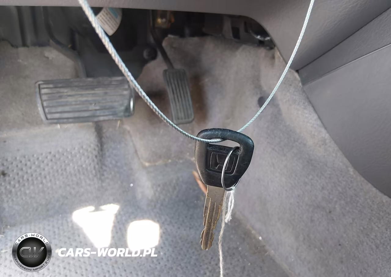 2002 Honda Accord 3.0 Lx VIN:1HGCG16422A000024 - 11