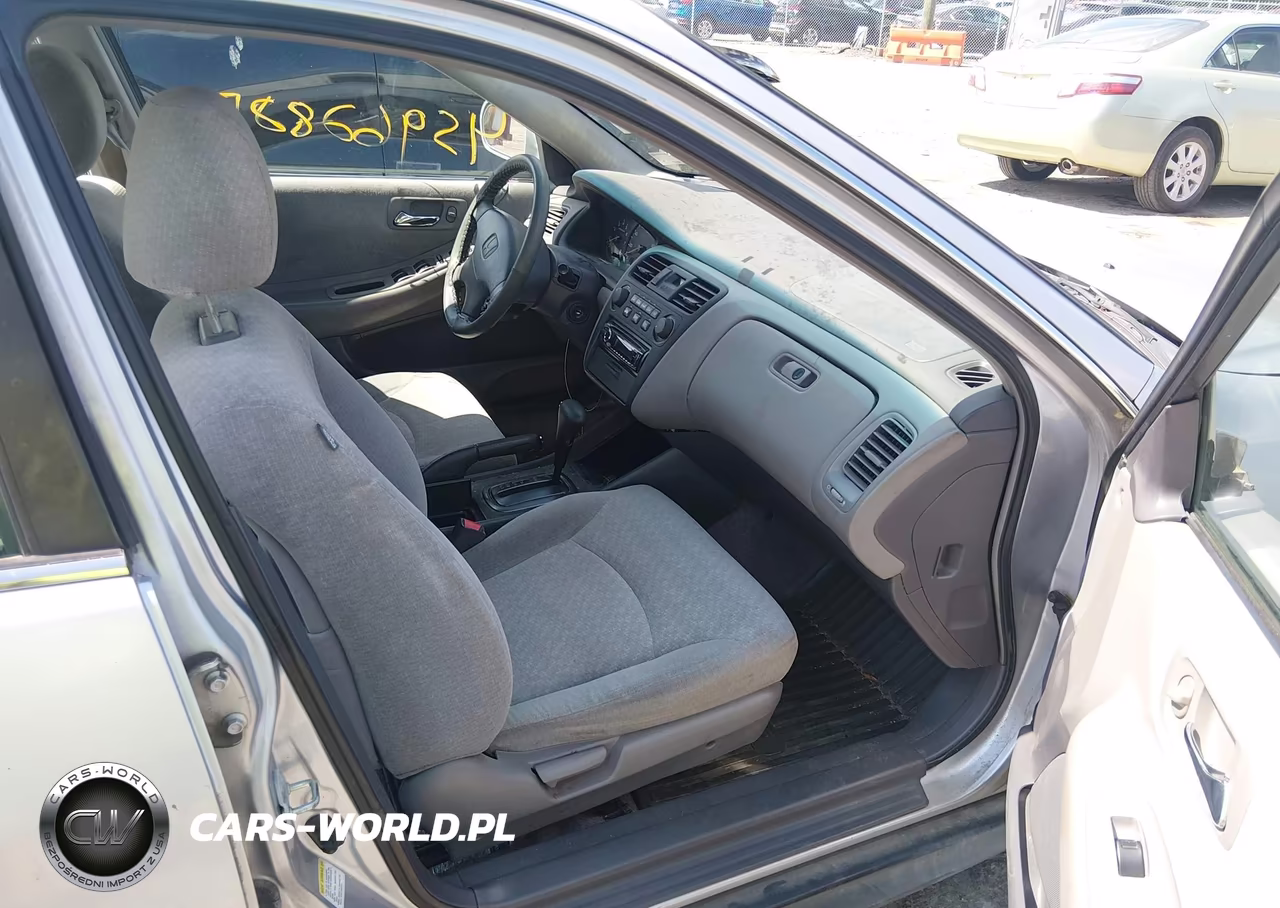 2002 Honda Accord 3.0 Lx VIN:1HGCG16422A000024 - 5